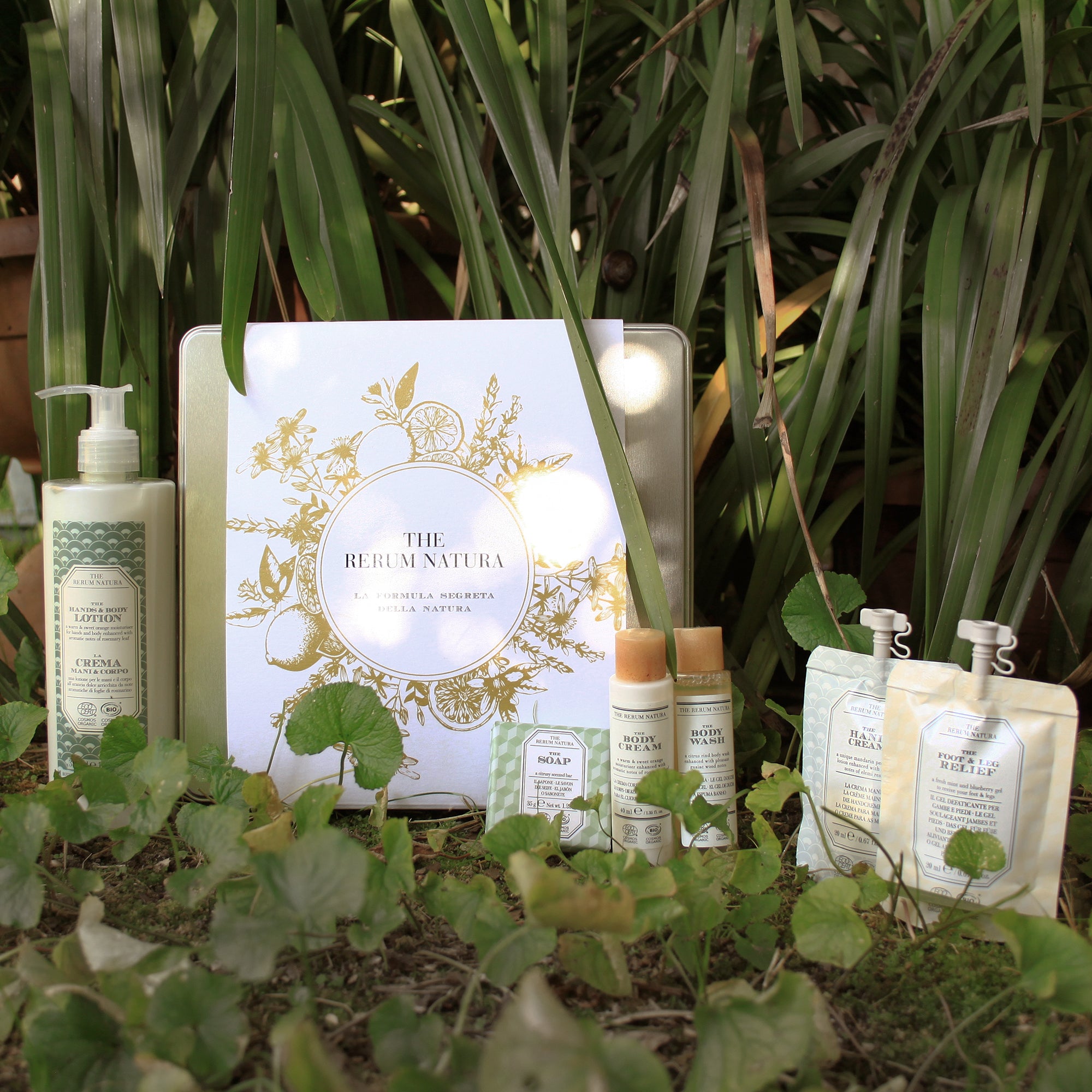 The Rerum Natura Gold Gift Set Limited Edition